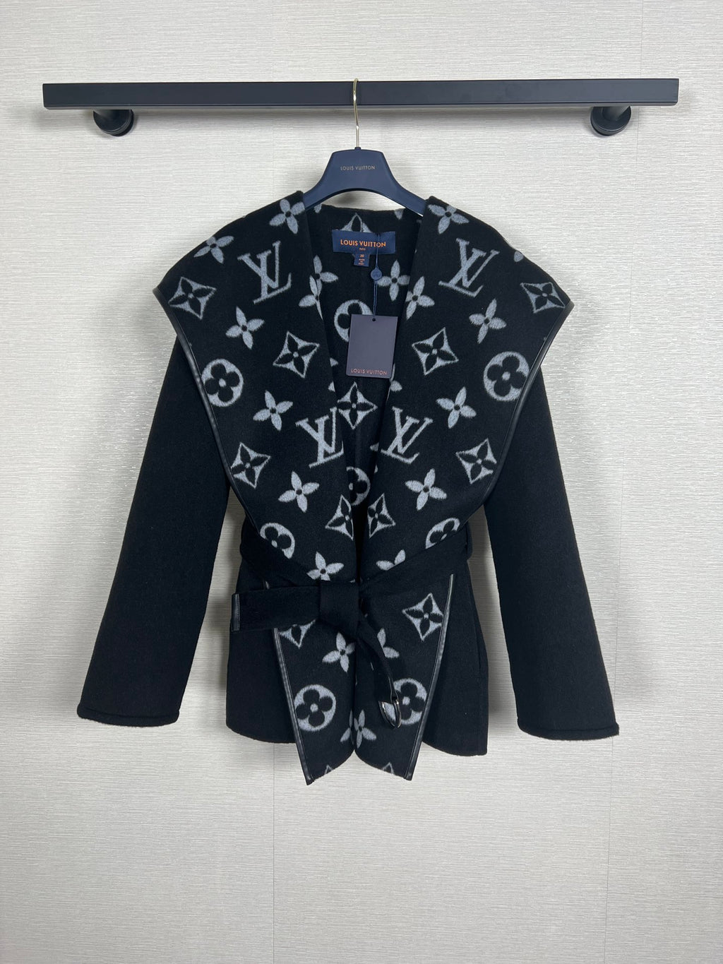 Chaqueta Louis Vuitton - Estilo 33 CALIDAD ORIGINAL