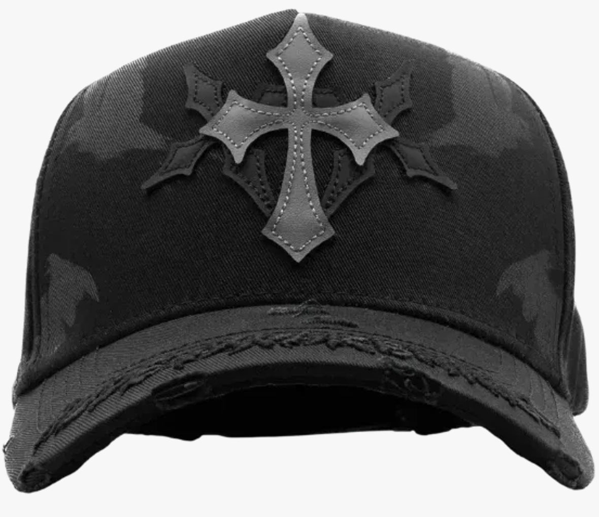 Gorra Cruz de cuero sobre gorra camuflada negra