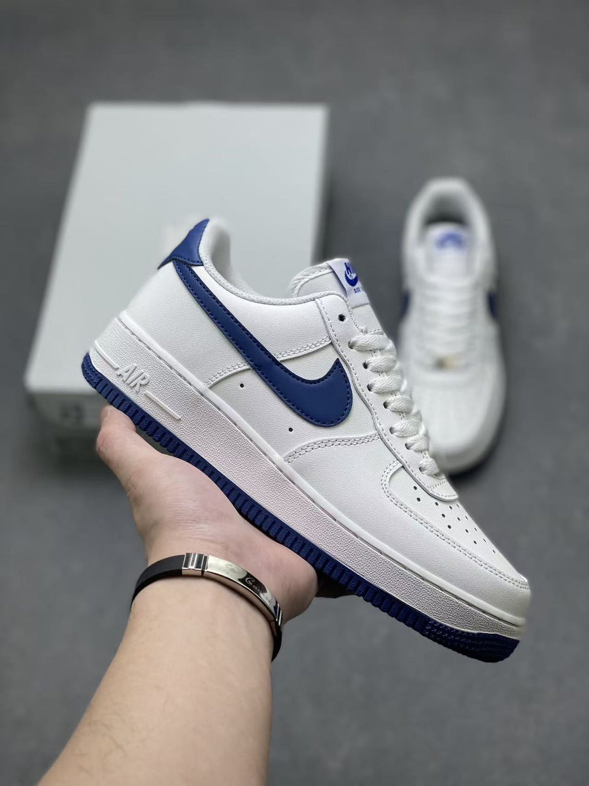Air Force One - Blanco y Azul Marino