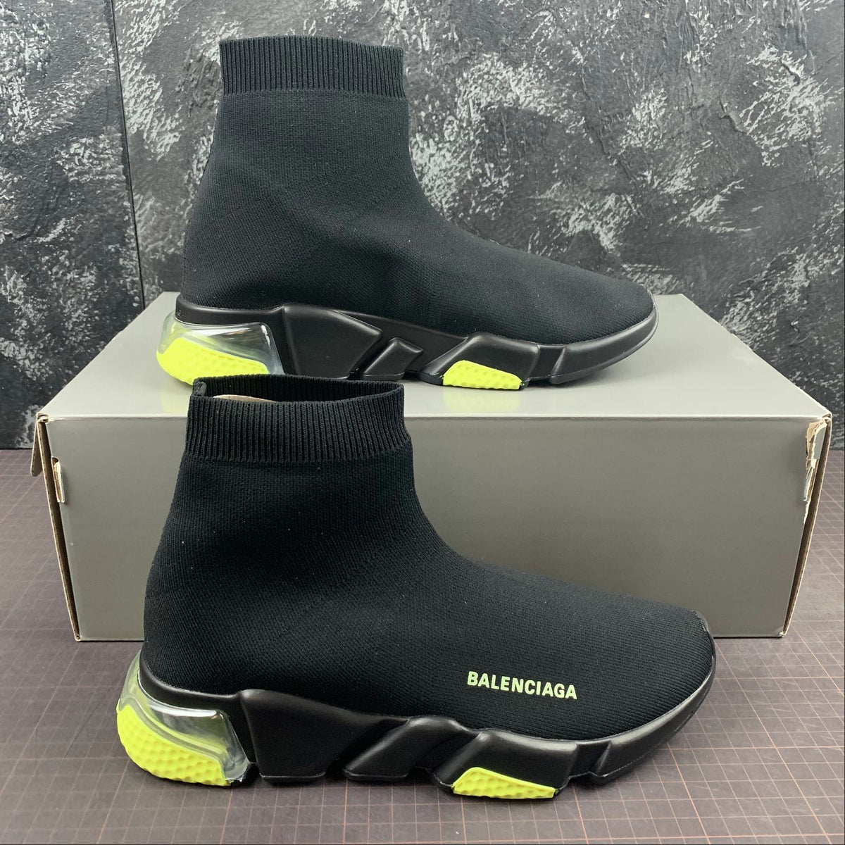 Balenciaga Speed 2.0 - Modelo 5