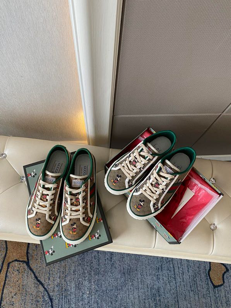Zapatillas Gucci Casual - Modelo 042