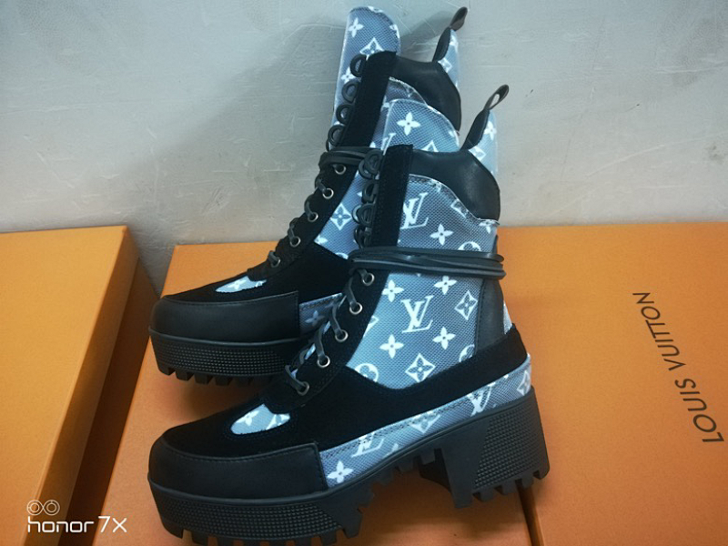 Zapatillas Louis Vuitton Botas - Modelo 411
