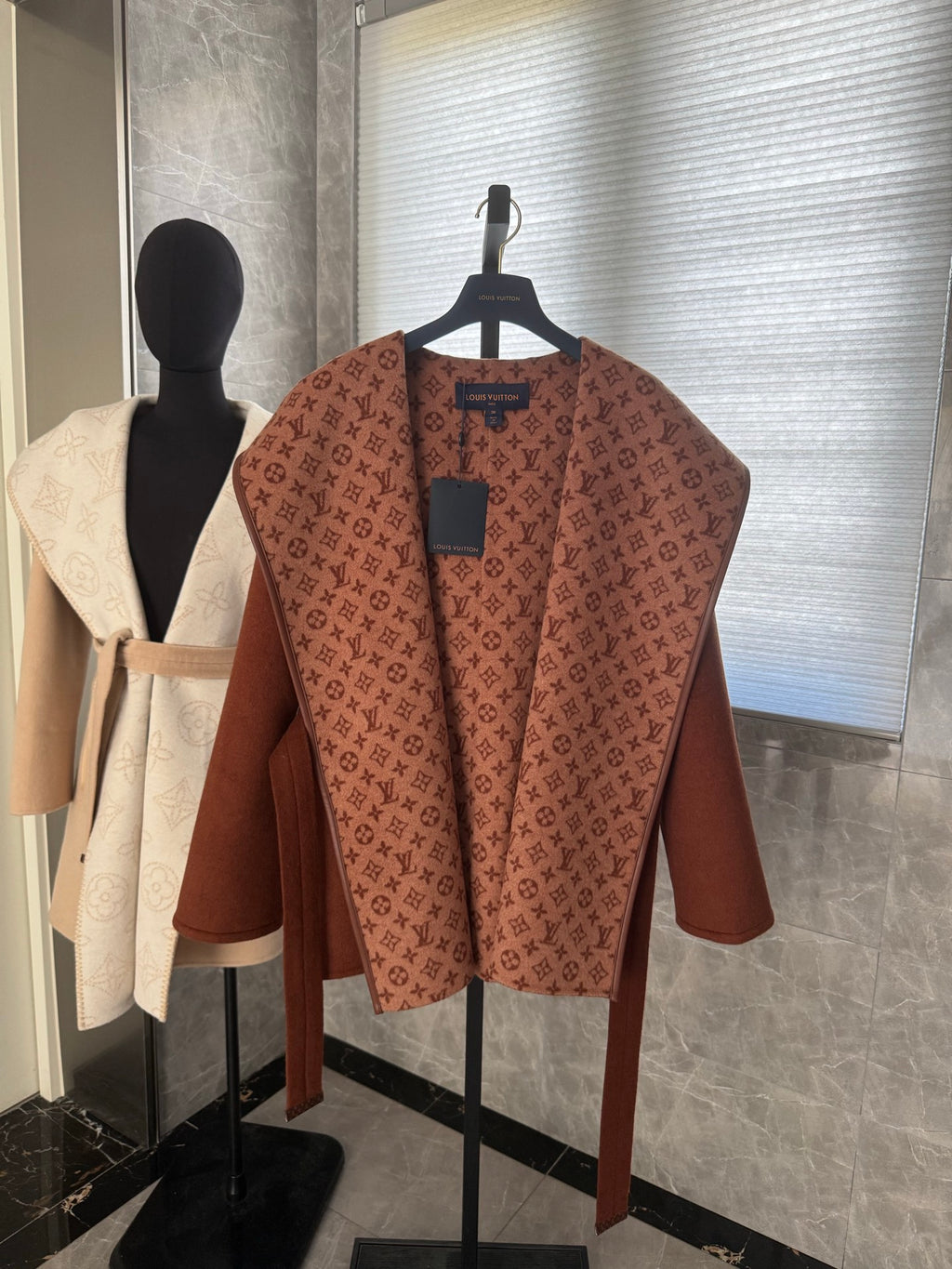 Chaqueta Louis Vuitton - Estilo 42 CALIDAD ORIGINAL