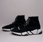 Balenciaga Speed 2.0 - Modelo 16