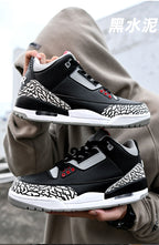 Air Jordan 3 rojo llama