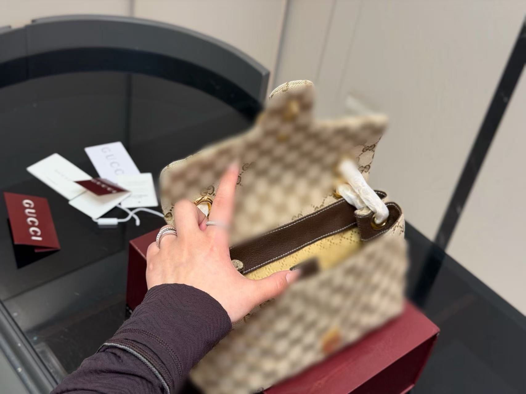 Gucci Shoulder Bag
