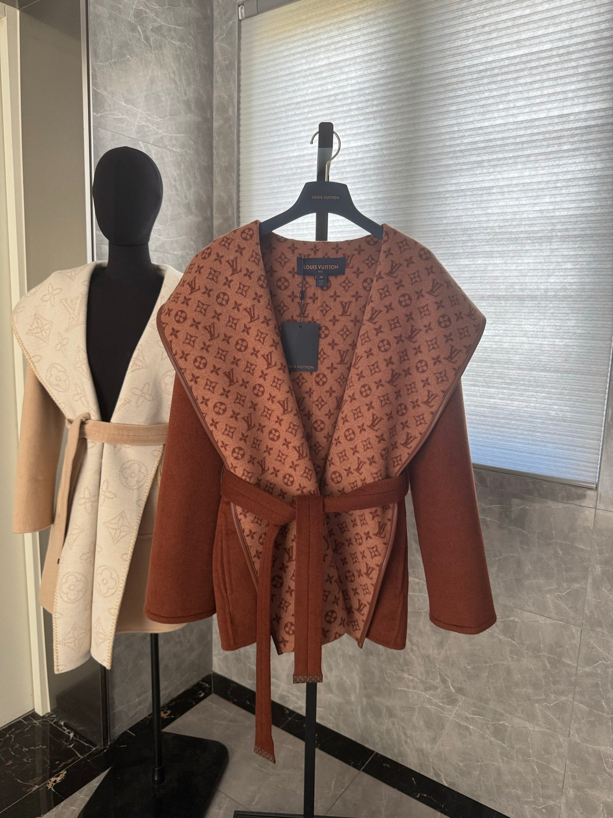 Chaqueta Louis Vuitton - Estilo 42 CALIDAD ORIGINAL