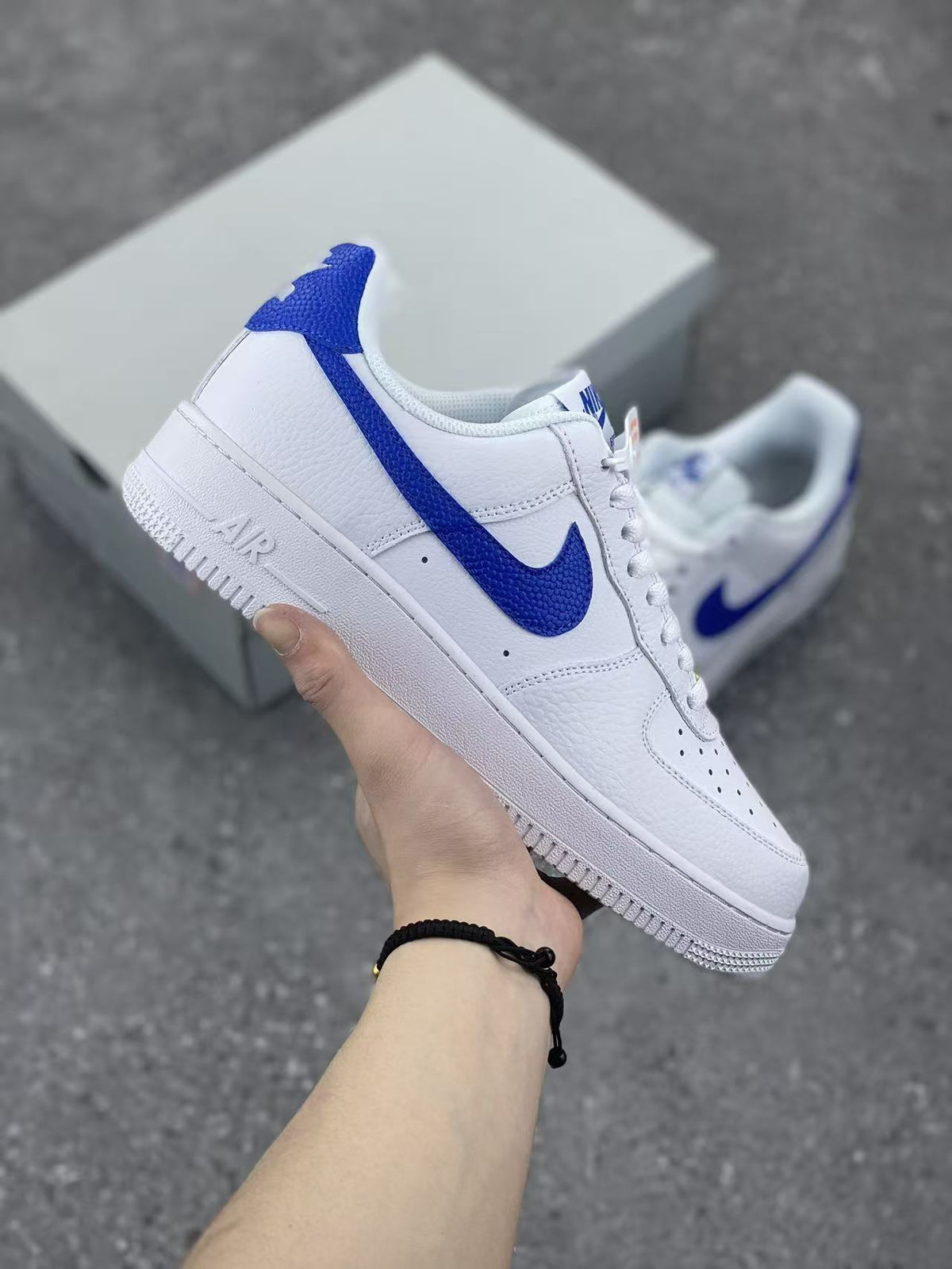 Air Force One - Blanco y Azul Rey