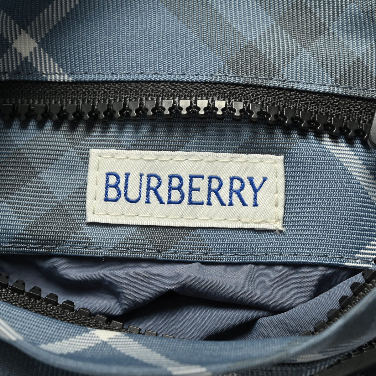 Chaqueta Burberry Local pickup - Estilo X CALIDAD ORIGINAL