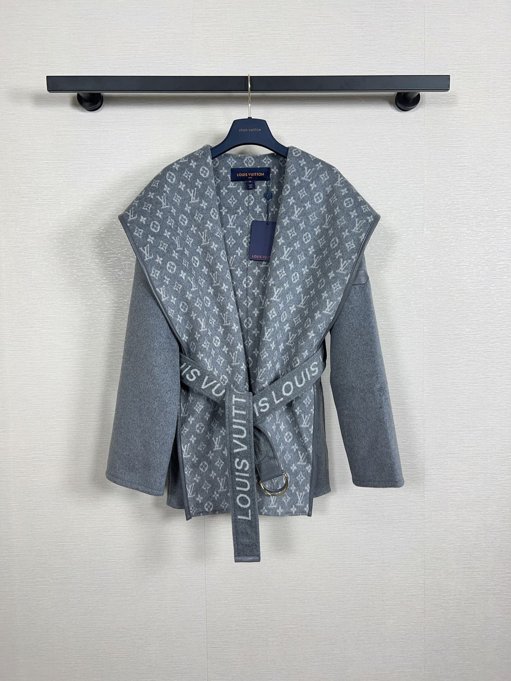 Chaqueta Louis Vuitton - Estilo 35 CALIDAD ORIGINAL