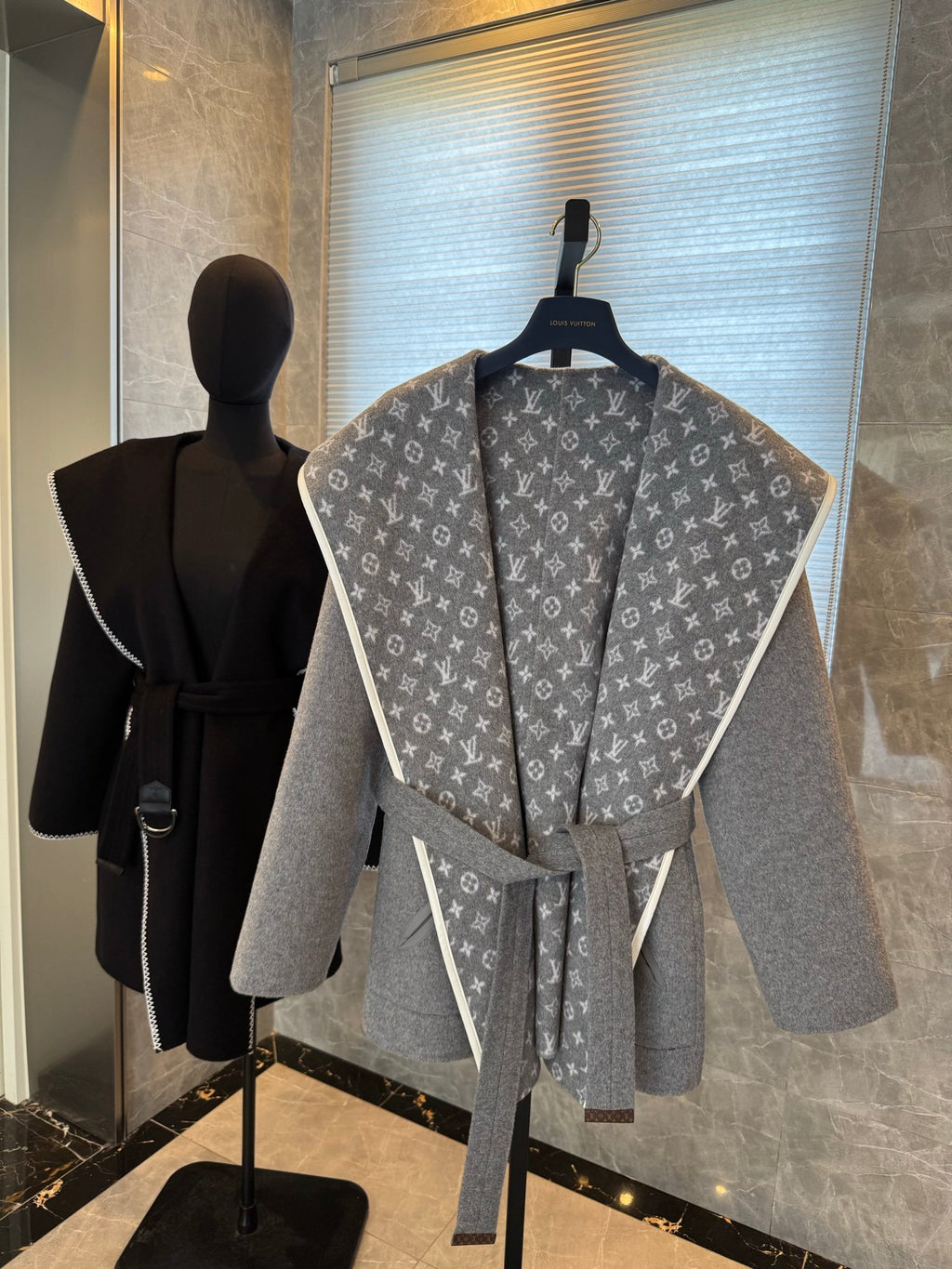 Chaqueta Louis Vuitton - Estilo 26 CALIDAD ORIGINAL