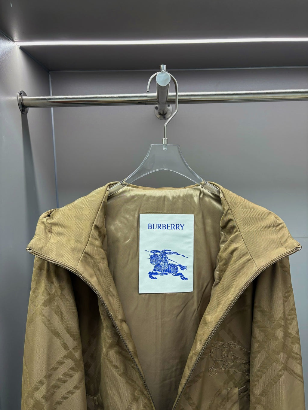 Chaqueta Burberry Jacquard Twill ecuestre bordado chaqueta - Estilo B CALIDAD ORIGINAL