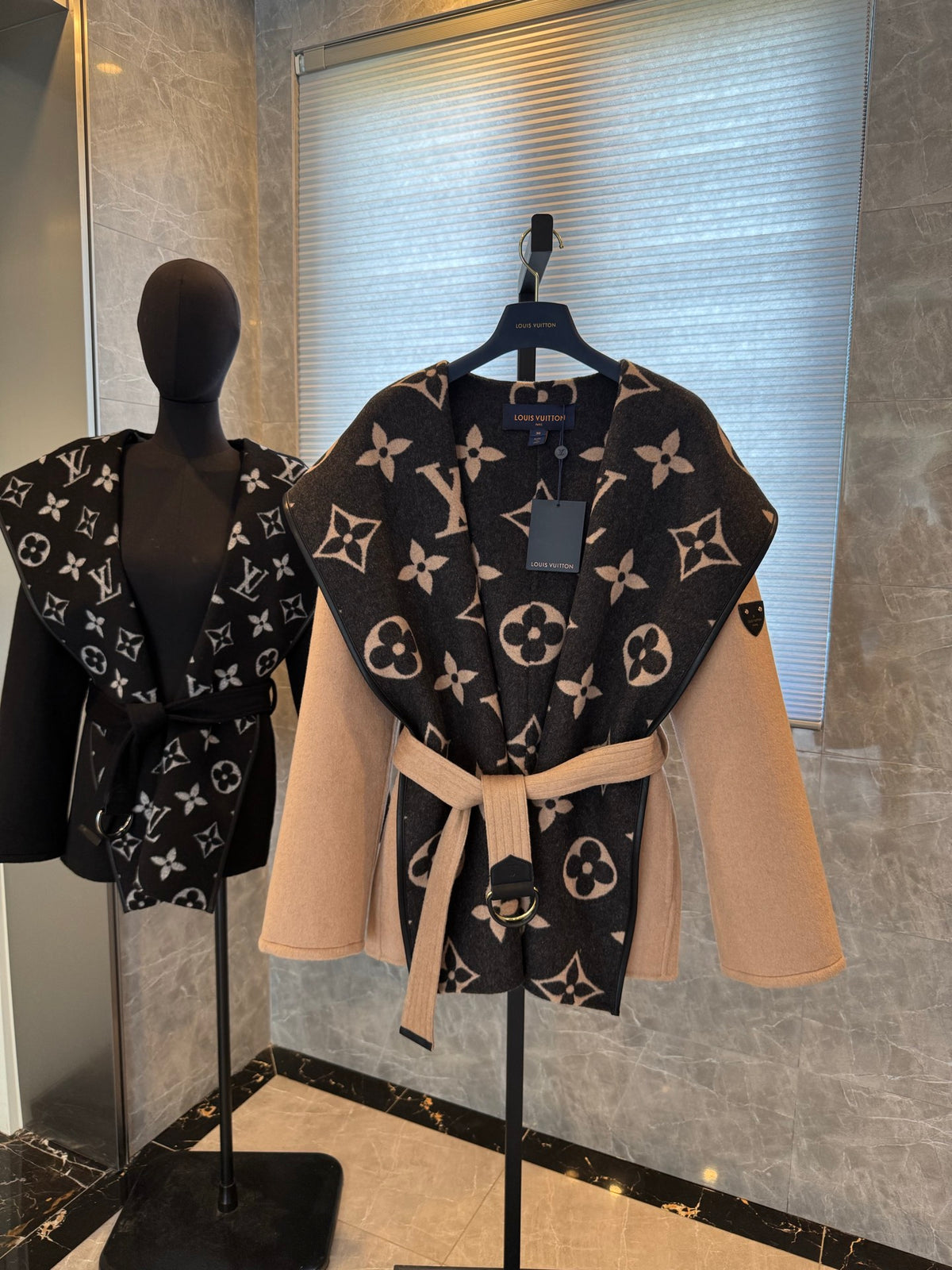 Chaqueta Louis Vuitton - Estilo 27 CALIDAD ORIGINAL