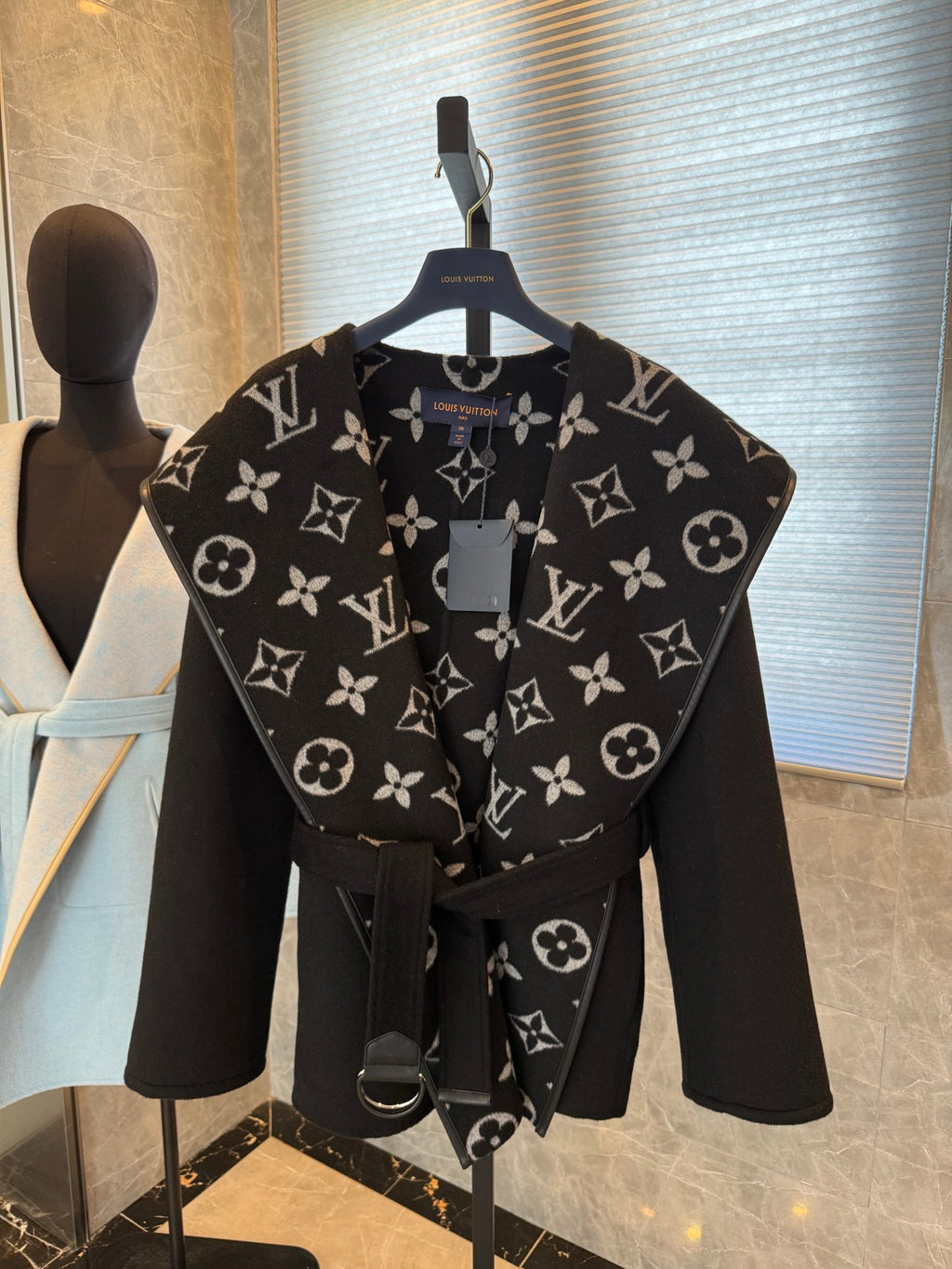 Chaqueta Louis Vuitton - Estilo 28 CALIDAD ORIGINAL