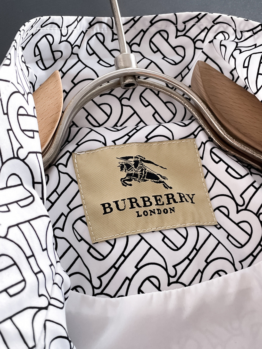 Chaqueta Burberry - Estilo 53 CALIDAD ORIGINAL