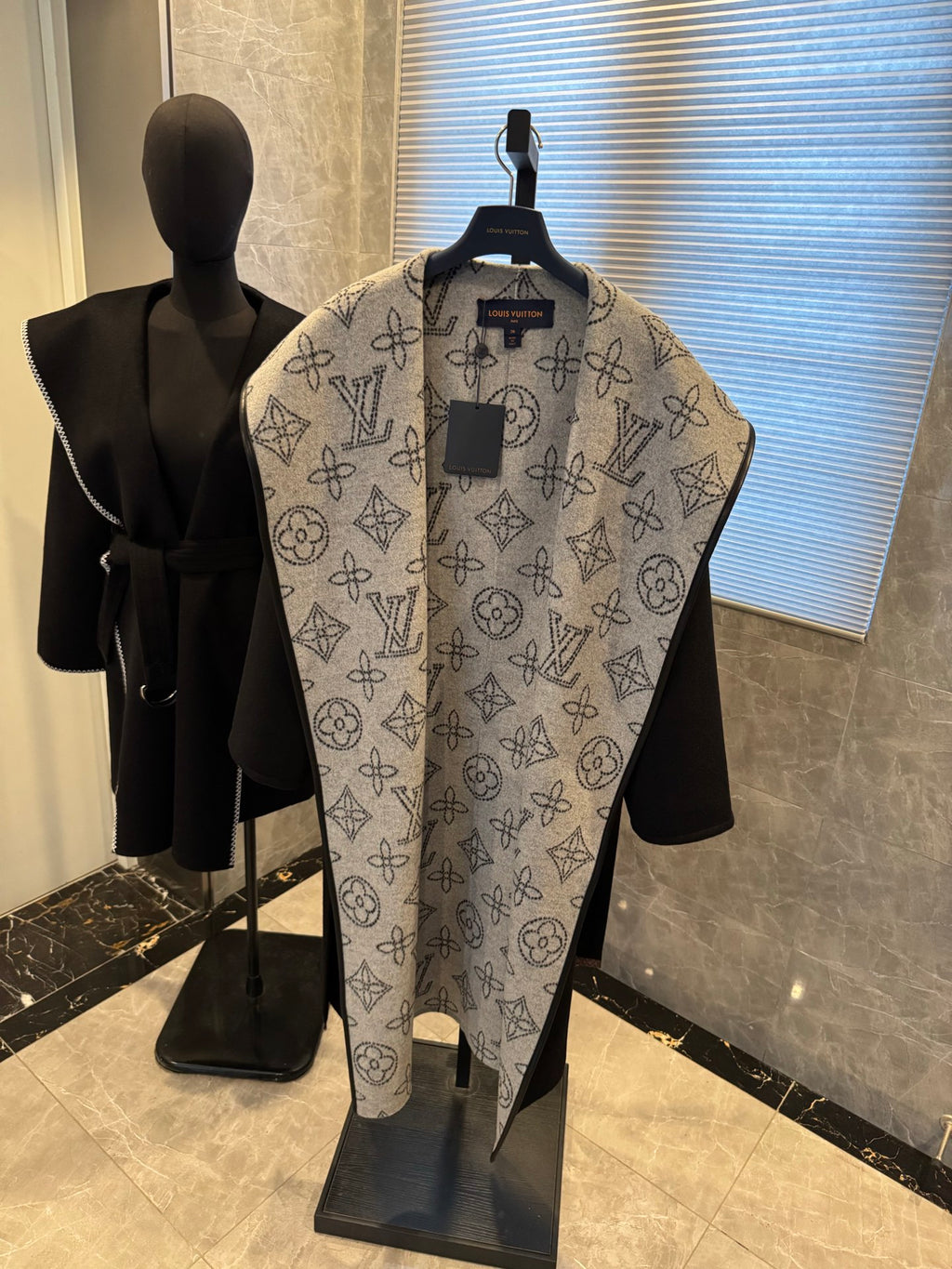 Chaqueta Louis Vuitton - Estilo 57 CALIDAD ORIGINAL