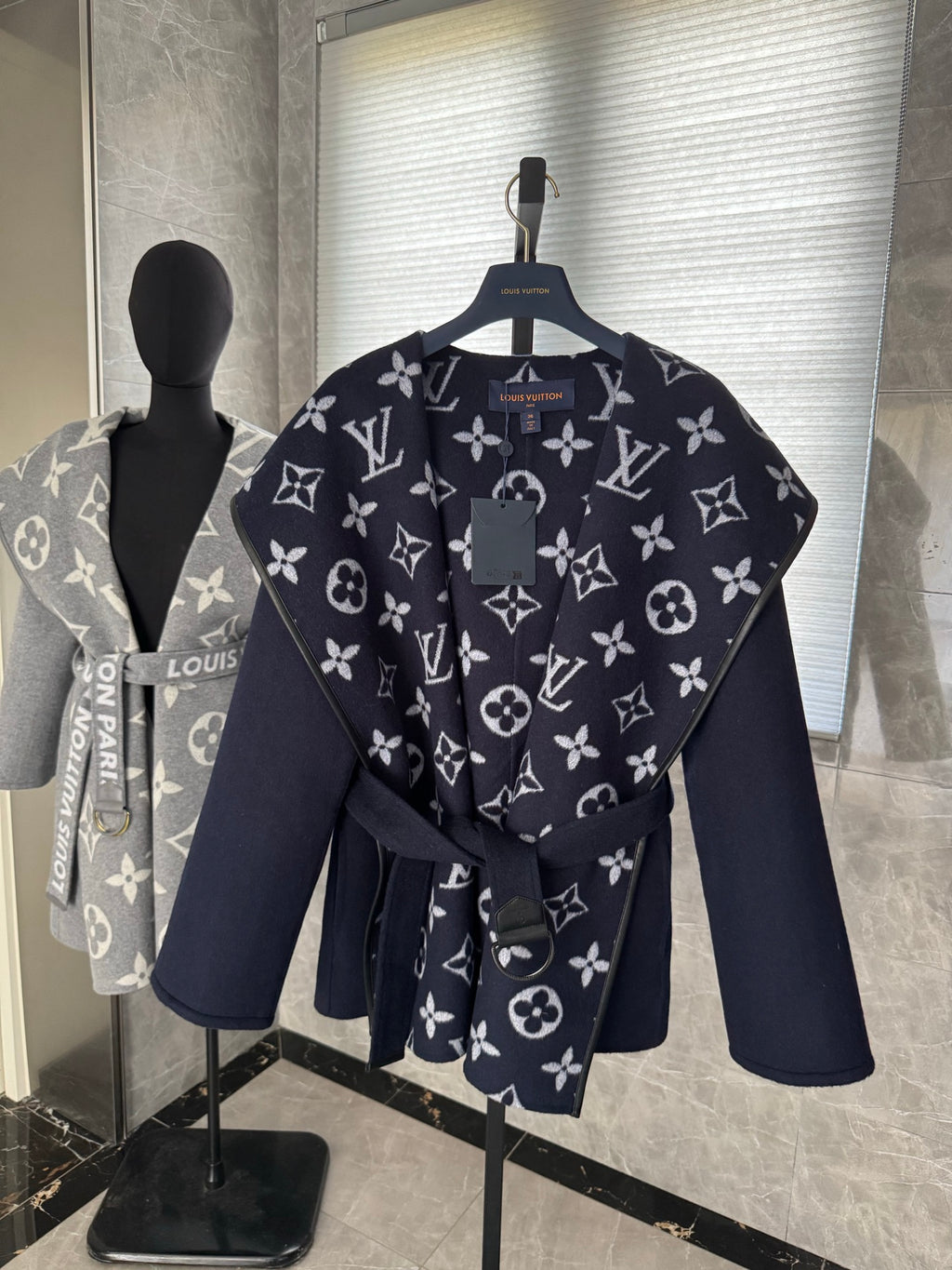 Chaqueta Louis Vuitton - Estilo 31 CALIDAD ORIGINAL