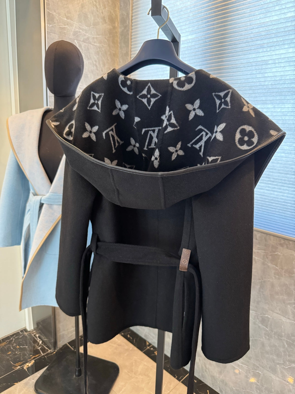 Chaqueta Louis Vuitton - Estilo 28 CALIDAD ORIGINAL