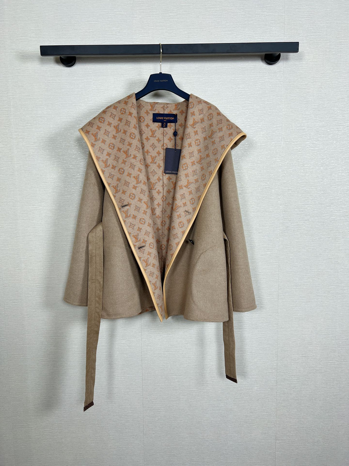 Chaqueta Louis Vuitton - Estilo 34 CALIDAD ORIGINAL