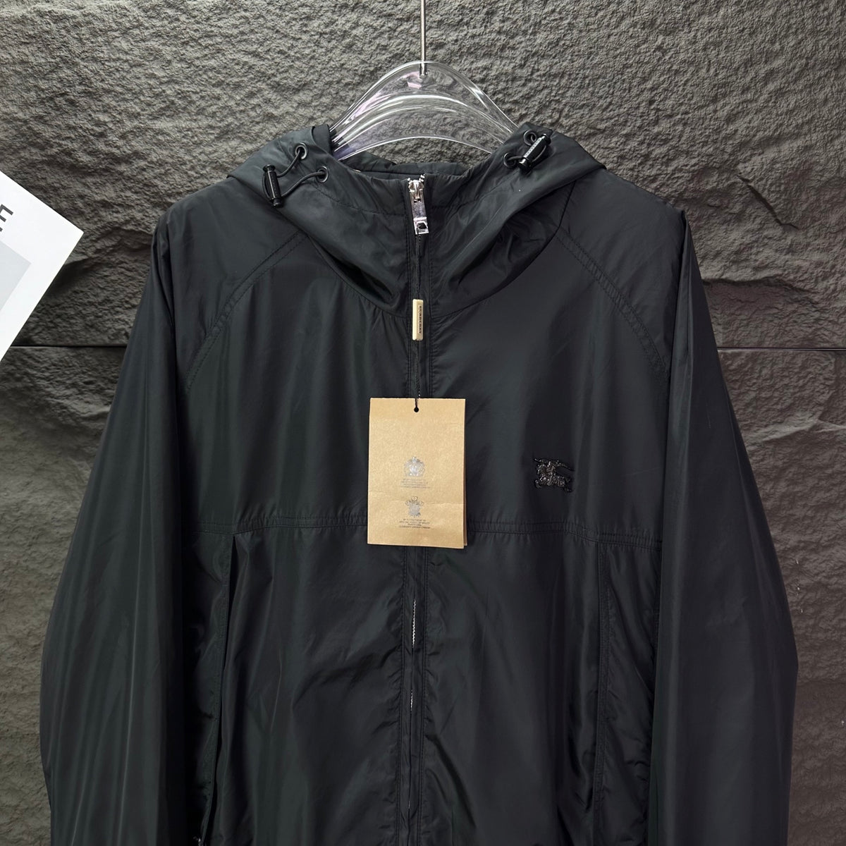 Chaqueta Burberry 2025 nuevo Horse Emblem Badge Back con Letter logo Couple con capucha con cremallera CALIDAD ORIGINAL