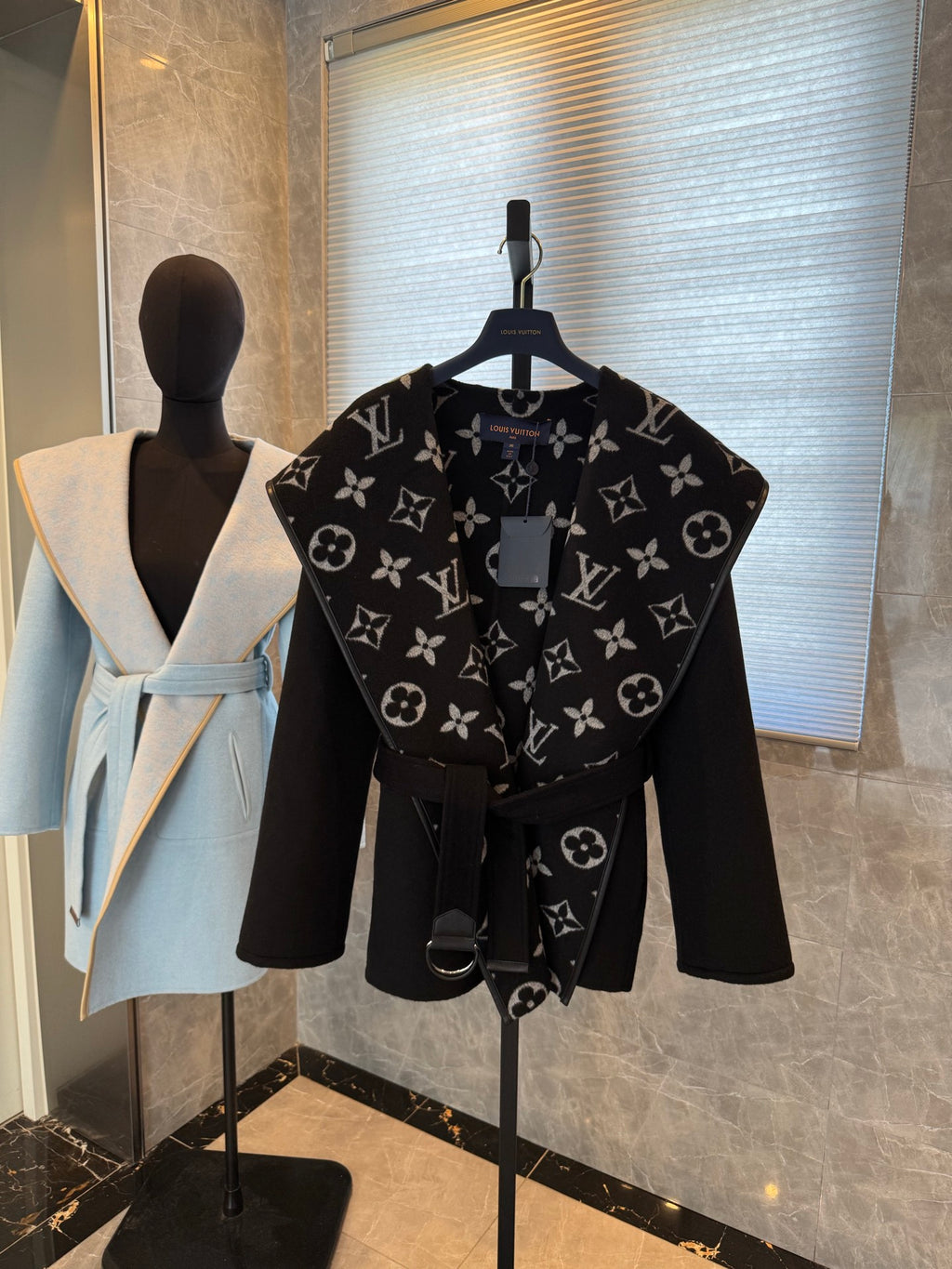 Chaqueta Louis Vuitton - Estilo 28 CALIDAD ORIGINAL
