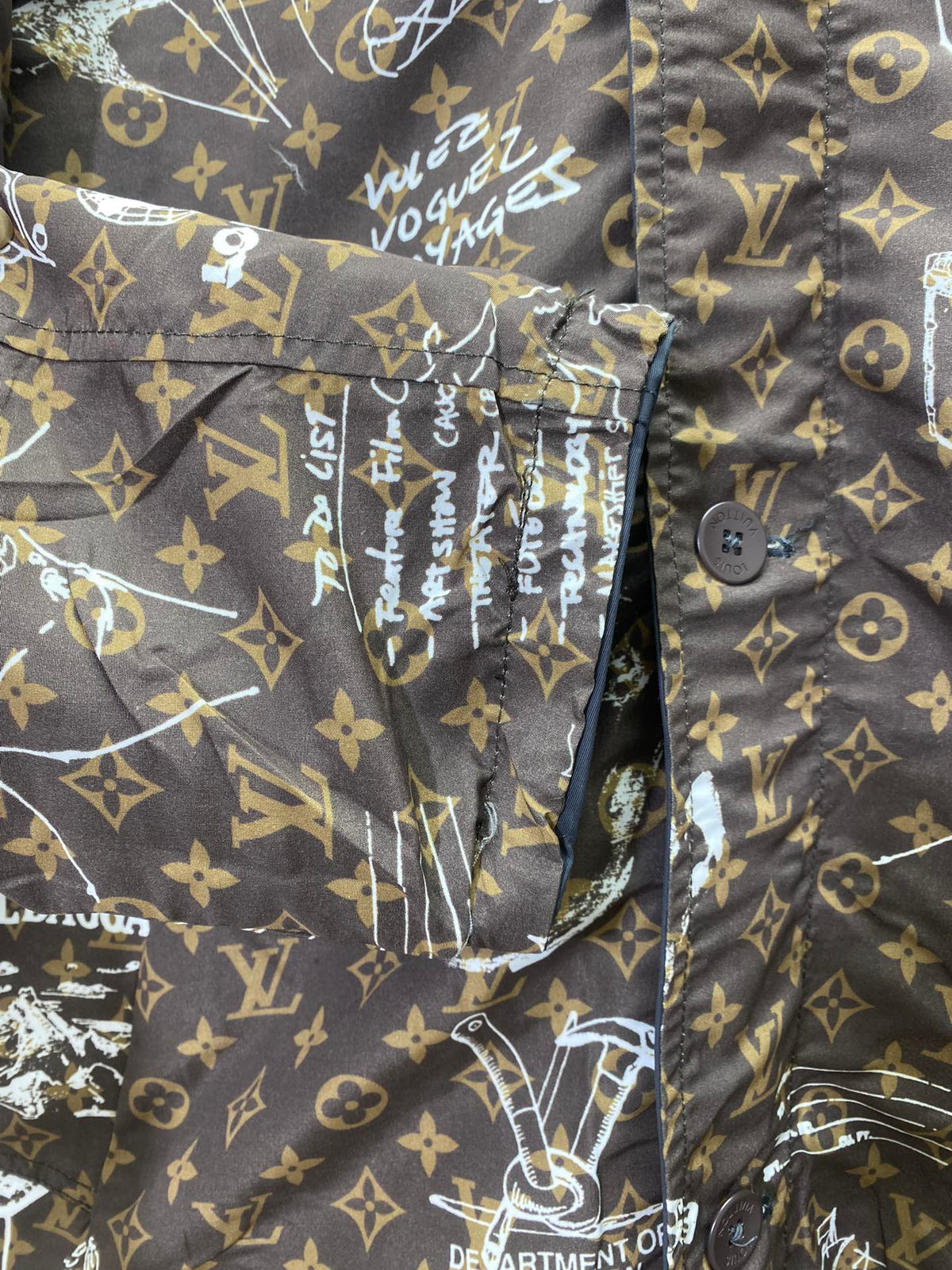 Prenda Louis Vuitton Detailed images CALIDAD ORIGINAL