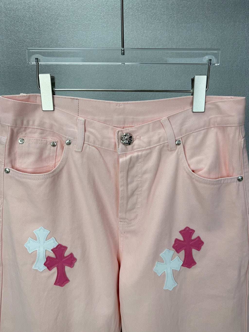Pantalón Chrome Hearts 2026 nuevo rosado claro cruz patchwork cuero para pareja jeans lavados CALIDAD ORIGINAL