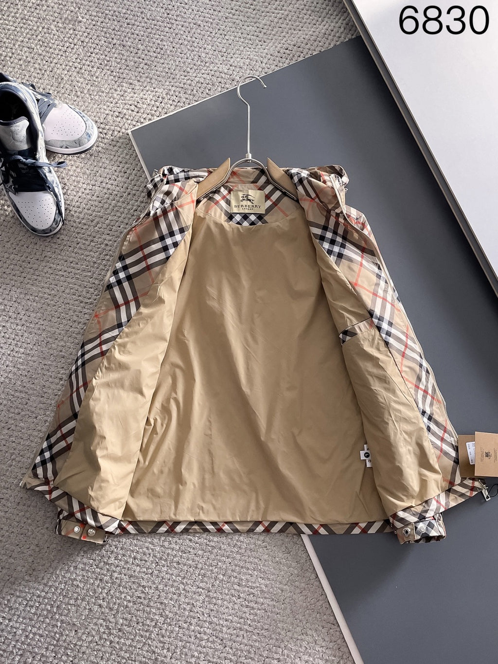 Chaqueta Burberry - Estilo 50 CALIDAD ORIGINAL