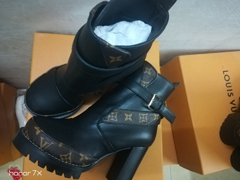 Zapatillas Louis Vuitton Botas - Modelo 396