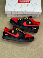 Nike Dunk Low x Supreme