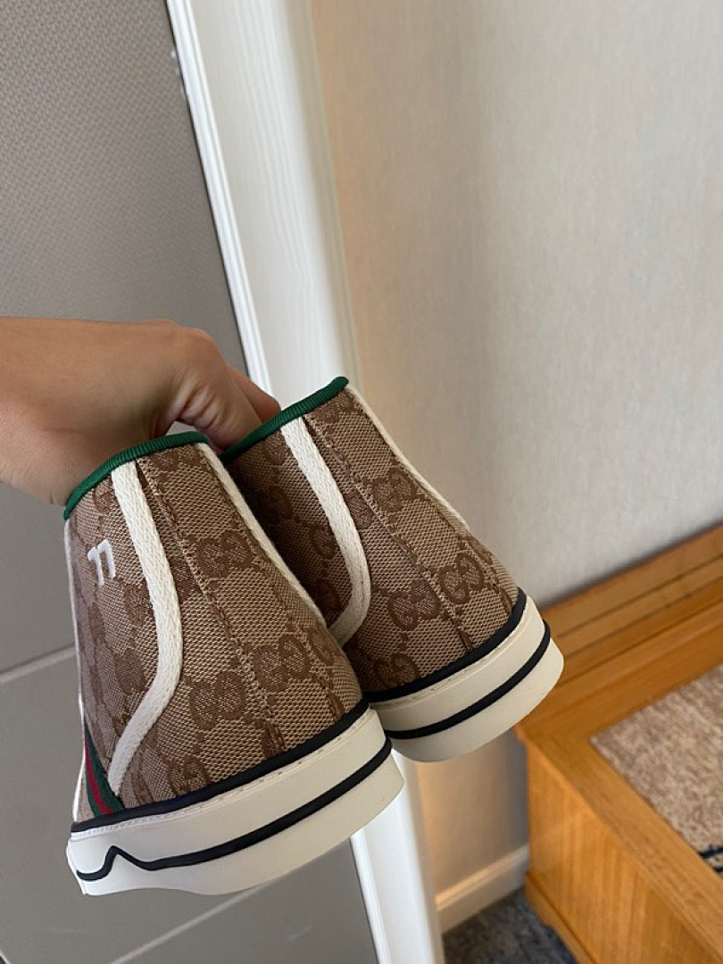 Zapatillas Gucci Casual - Modelo 051