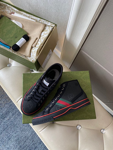 Zapatillas Gucci Casual - Modelo 111