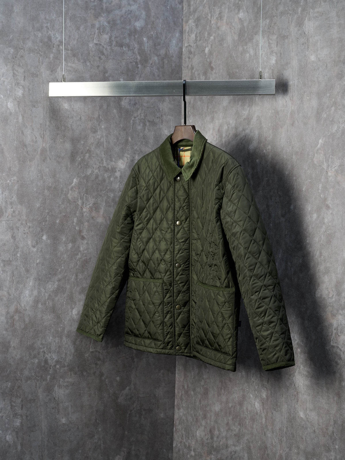 Chaqueta Burberry acolchada Nylon Barn a cuadros con cuello de pana CALIDAD ORIGINAL