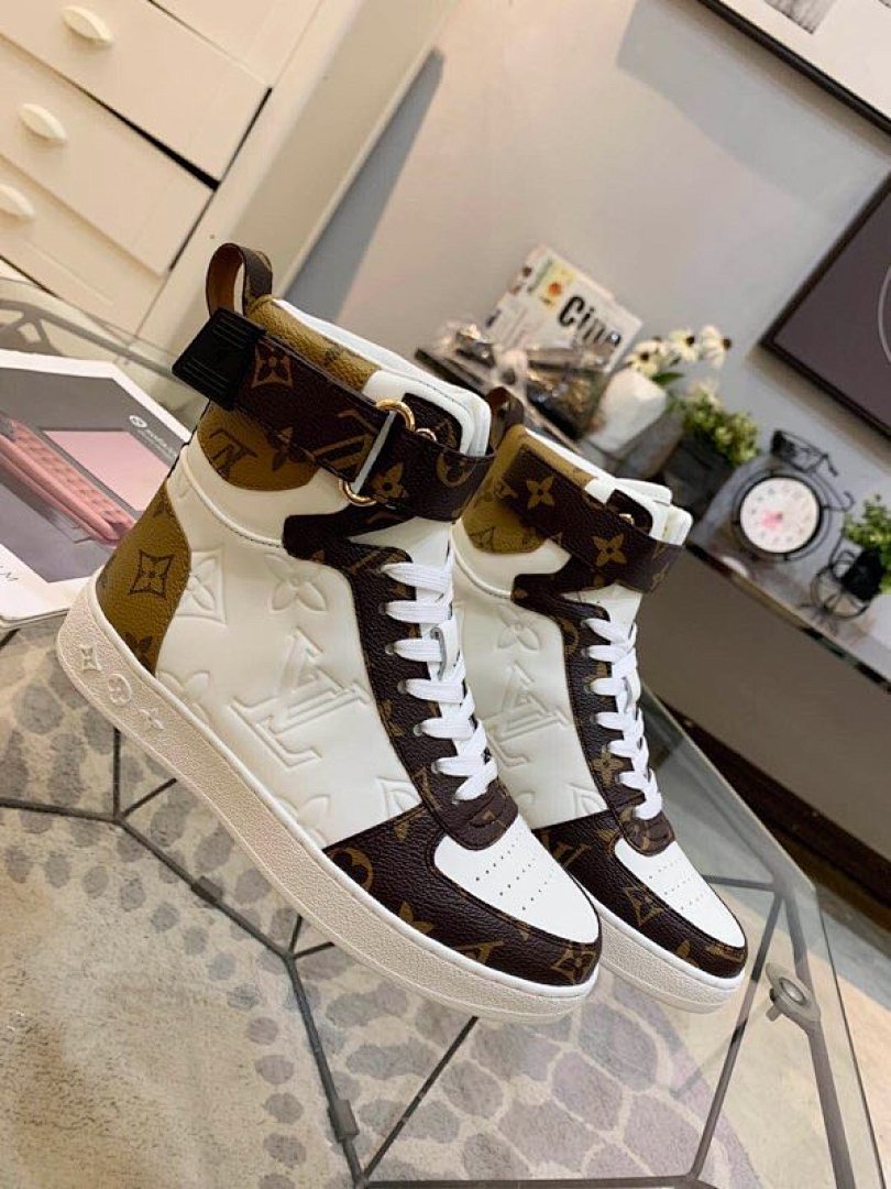 Zapatillas Louis Vuitton Casual - Modelo 141