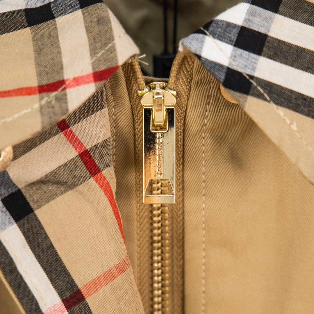 Chaqueta Burberry versión ZP exclusiva CALIDAD ORIGINAL