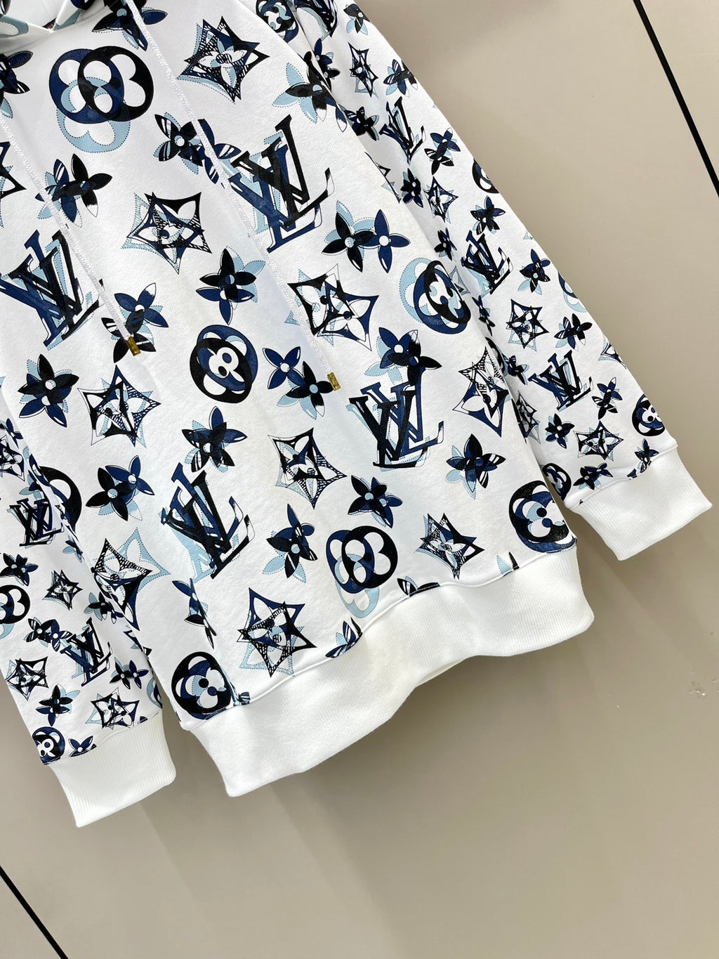 Chompa Louis Vuitton - Estilo 8 CALIDAD ORIGINAL