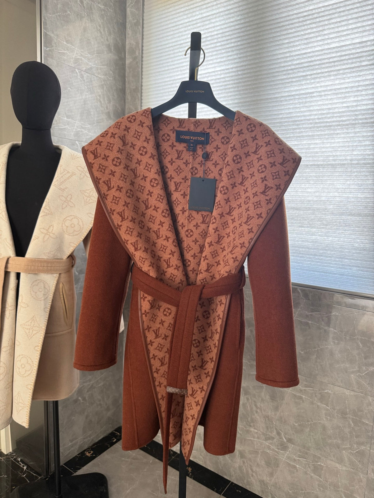Chaqueta Louis Vuitton - Estilo 3 CALIDAD ORIGINAL