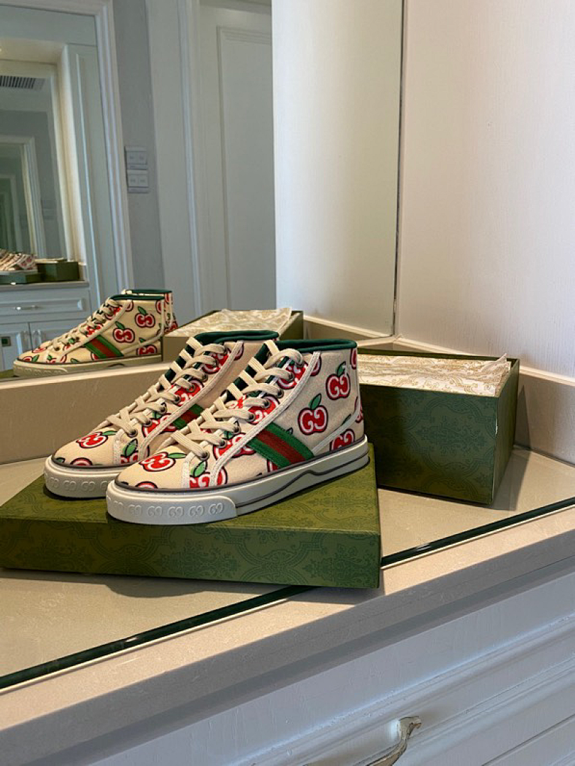 Zapatillas Gucci Casual - Modelo 046