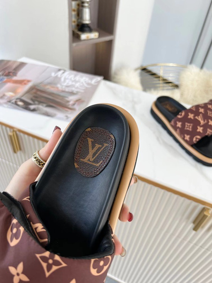 Zapatillas Louis Vuitton Sandalias - Modelo 038