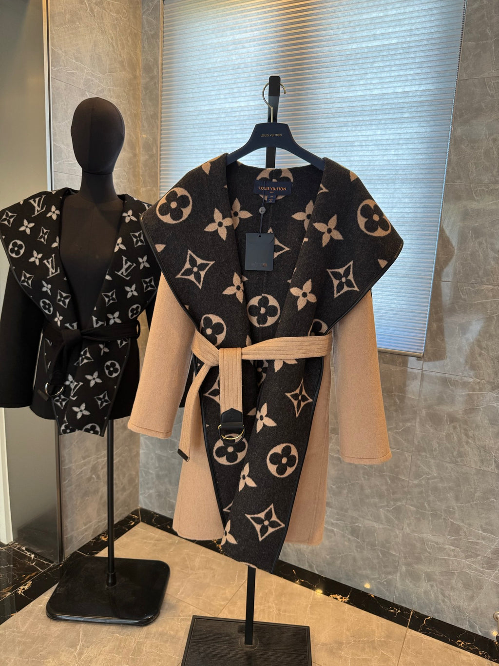 Chaqueta Louis Vuitton - Estilo 11 CALIDAD ORIGINAL