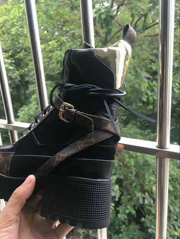 Zapatillas Louis Vuitton Botas - Modelo 426