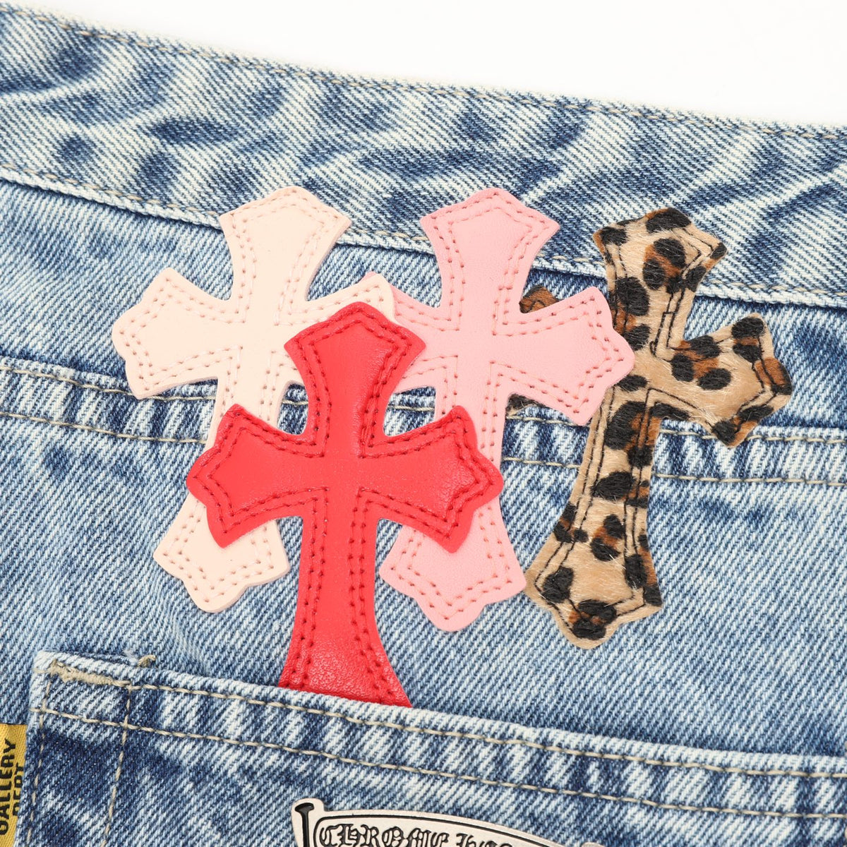 Pantalón Chrome Hearts x GALLERY DPET colaboración patchwork de cuero y pelo de caballo acampanado estilo urbano CALIDAD ORIGINAL