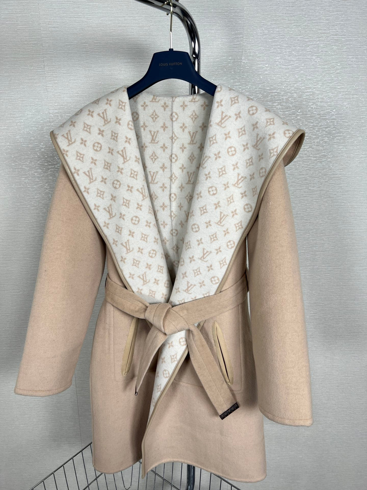 Chaqueta Louis Vuitton 𝐋𝐯 𝟐𝟒 ~ CALIDAD ORIGINAL