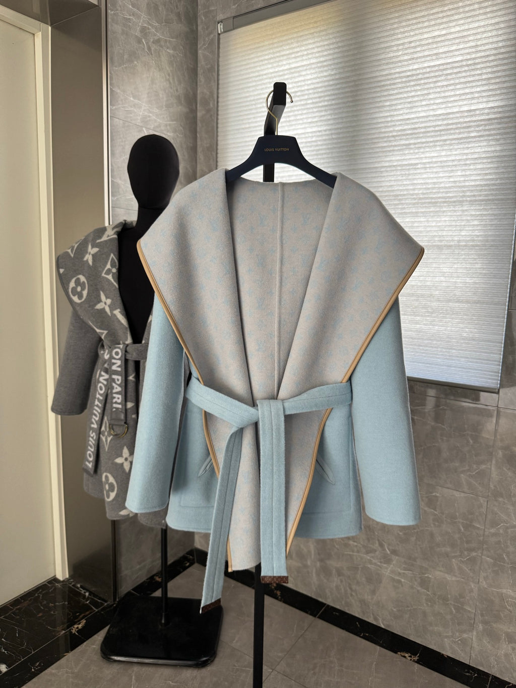 Chaqueta Louis Vuitton - Estilo 30 CALIDAD ORIGINAL