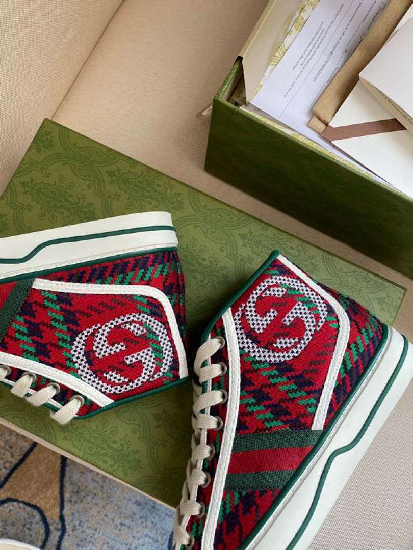 Zapatillas Gucci Casual - Modelo 050