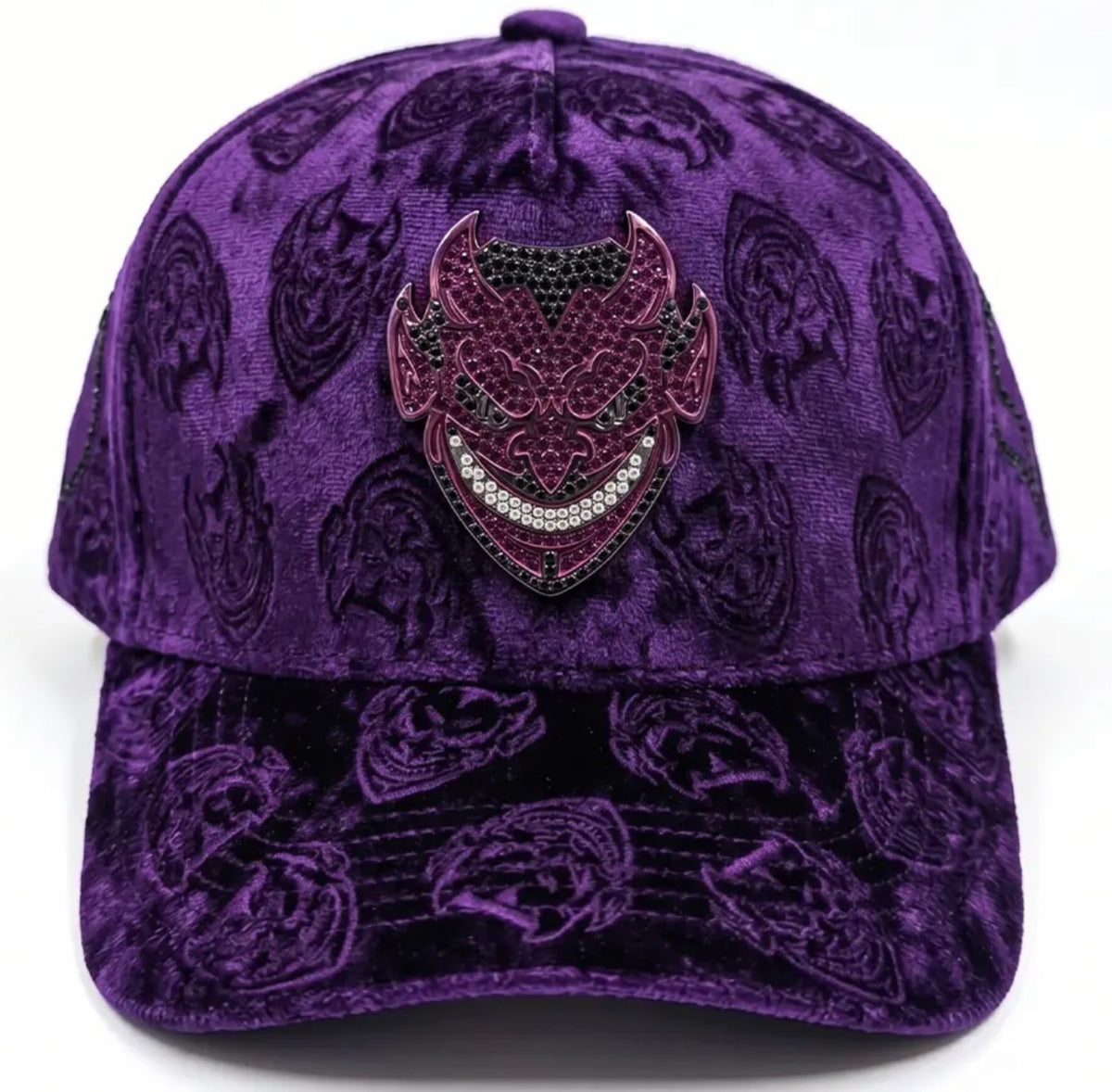 Gorra Morado terciopelo