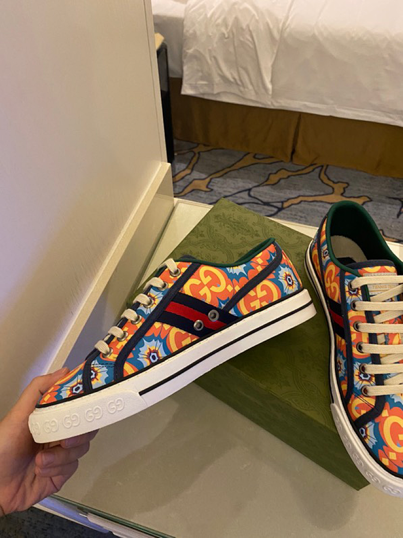 Zapatillas Gucci Casual - Modelo 070