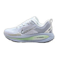 Nike Zoom Vomero 18 - Blanco y Celeste