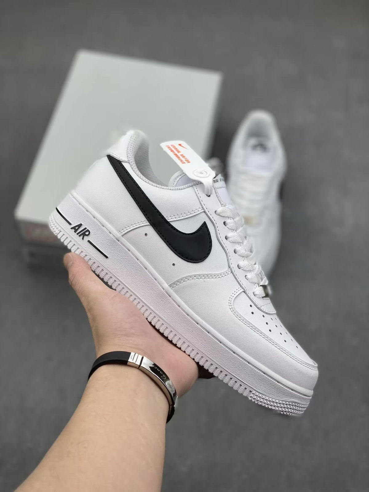 Air Force One - Blanco y Negro