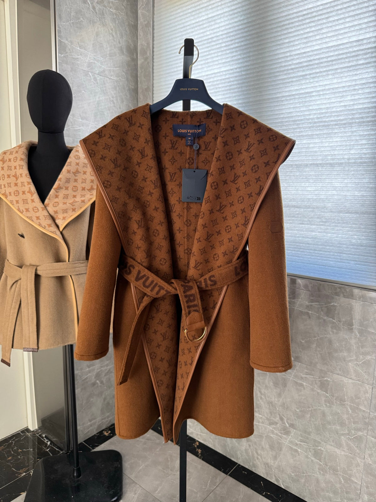 Chaqueta Louis Vuitton - Estilo 12 CALIDAD ORIGINAL